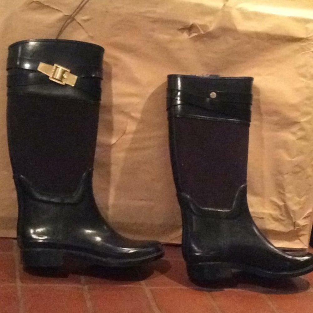 Ted Baker Boots size 8